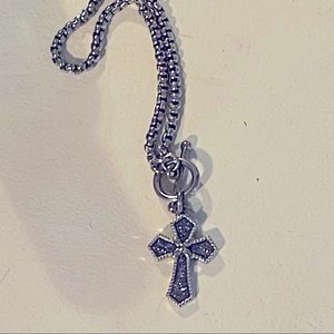 5/$10 Cross pendant bracelet
